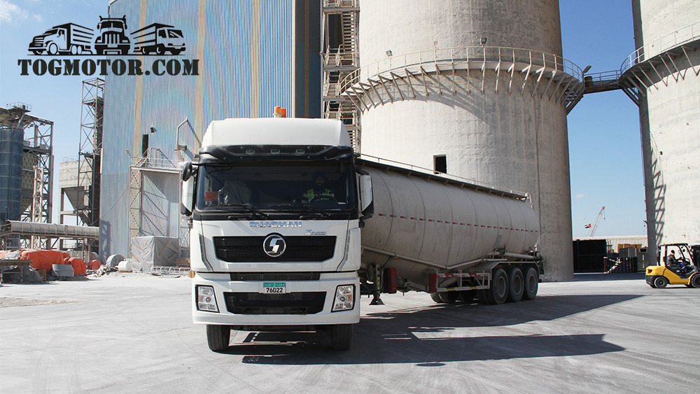 Shacman X3000 Tractor Trucks 6X4 with Strong Power for Cement Tank Transportation on Sale